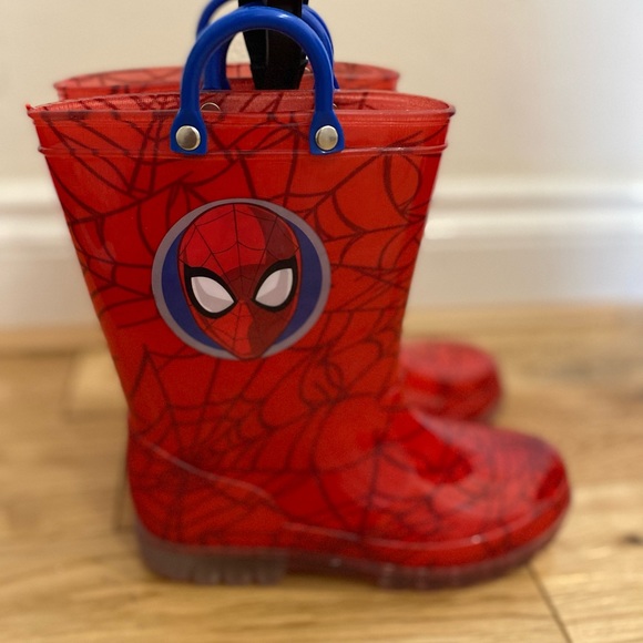 Spider-Man light up wellies - Picture 7 of 9